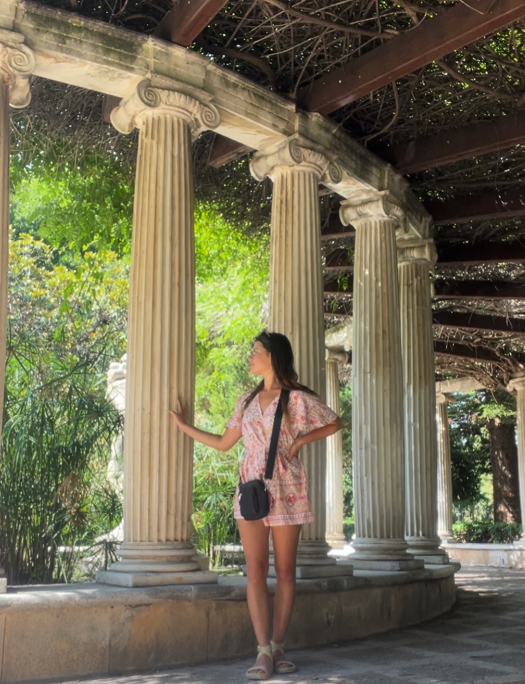 Solo female travel photography