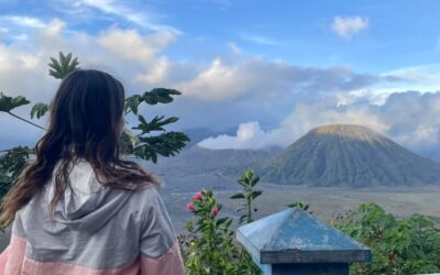 Essential travel apps every backpacker needs