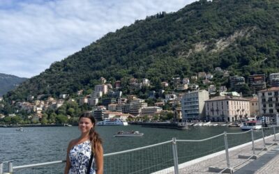 How to manage client work while backpacking: realistic productivity tips